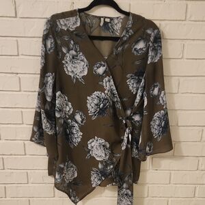 Cato Floral Wrap Blouse - Olive and Gray Large